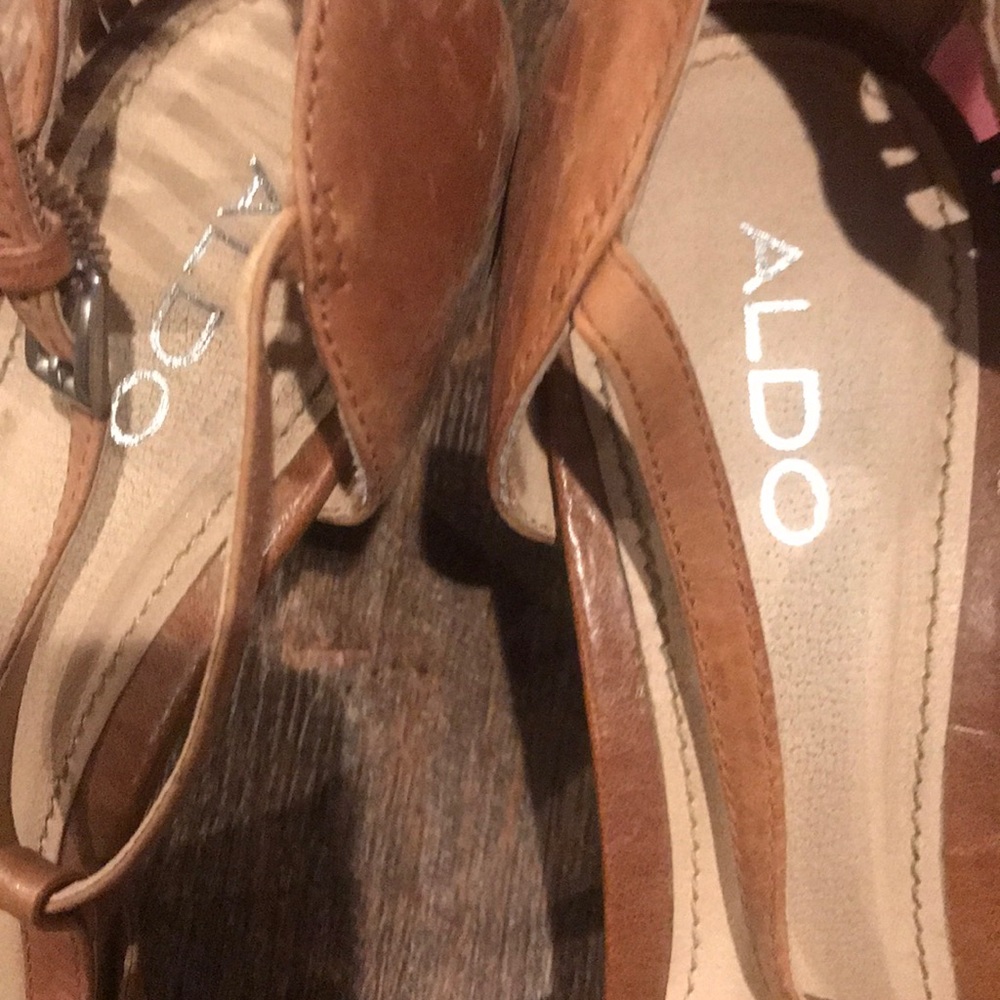 Heels - Picture 4 of 5
